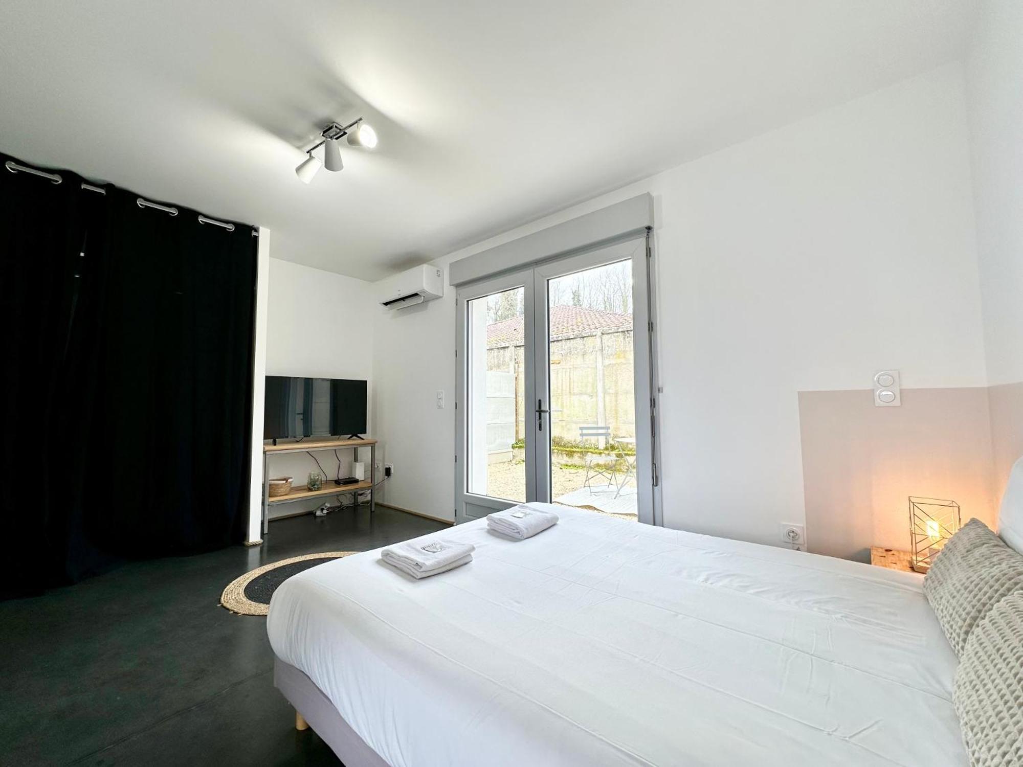 Le Chic - Parking - Exterieur - Fibre - Calme Apartamento Mont-de-Marsan Exterior foto