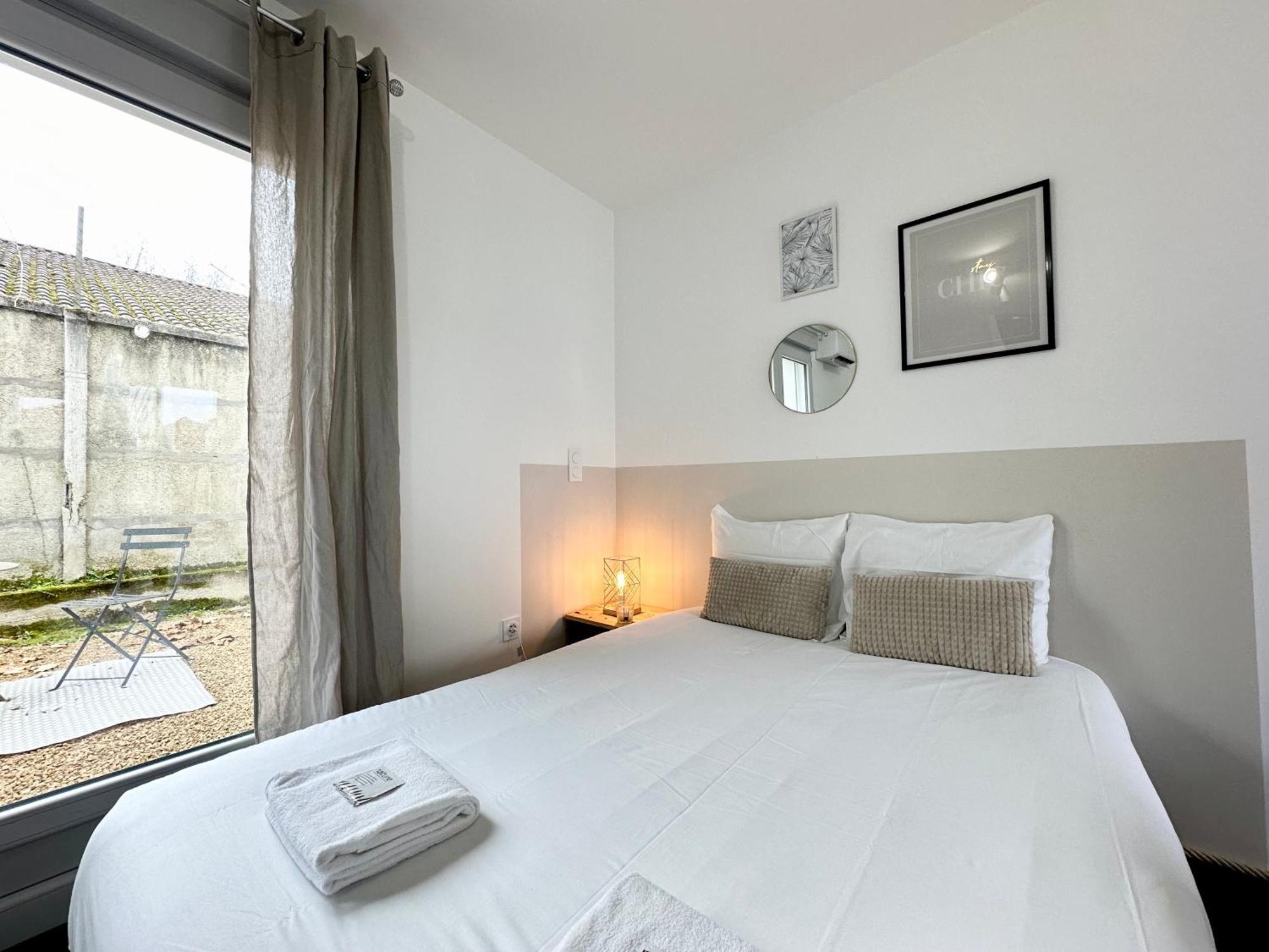 Le Chic - Parking - Exterieur - Fibre - Calme Apartamento Mont-de-Marsan Exterior foto
